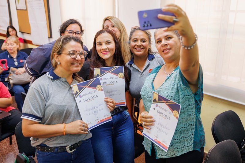 Personal de salud finalizó el curso de Lengua de Señas Argentinas 4 8 - LSA 31 - 7