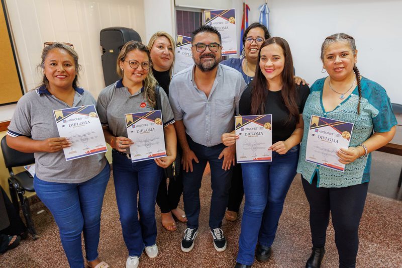 Personal de salud finalizó el curso de Lengua de Señas Argentinas 3 6 - LSA 33 - 5