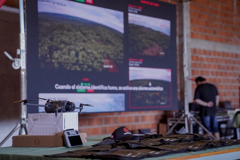 Misiones puso en marcha el sistema de Alerta Temprana de incendios forestales 1 2 - Misiones puso en marcha el sistema de Alerta Temprana de incendios forestales 9 - 1