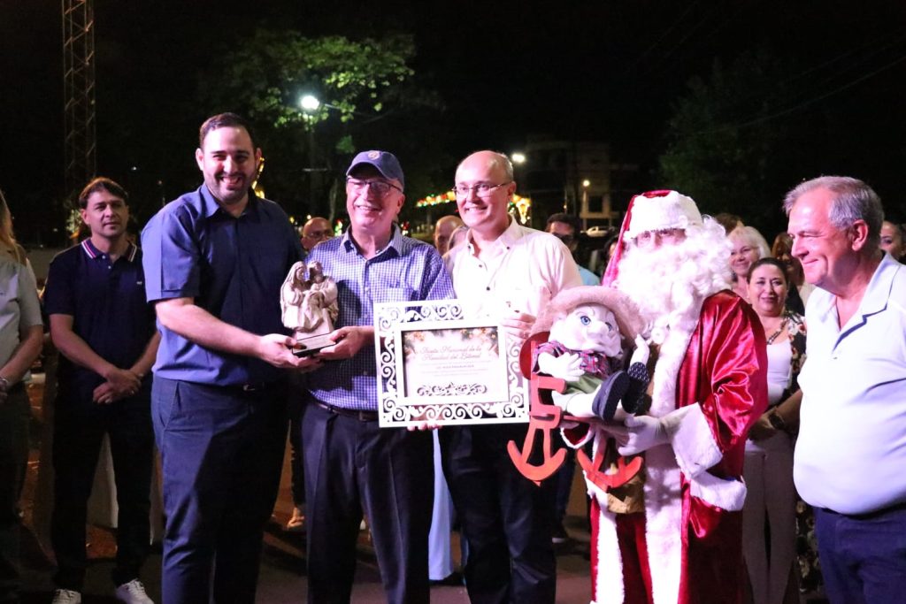 Passalacqua llamó a la unidad en la apertura de la 30° Fiesta Nacional de la Navidad del Litoral 1 2 - Passalacqua llamo a la unidad en la apertura de la 30° Fiesta Nacional de la Navidad del Litoral 4 - 1