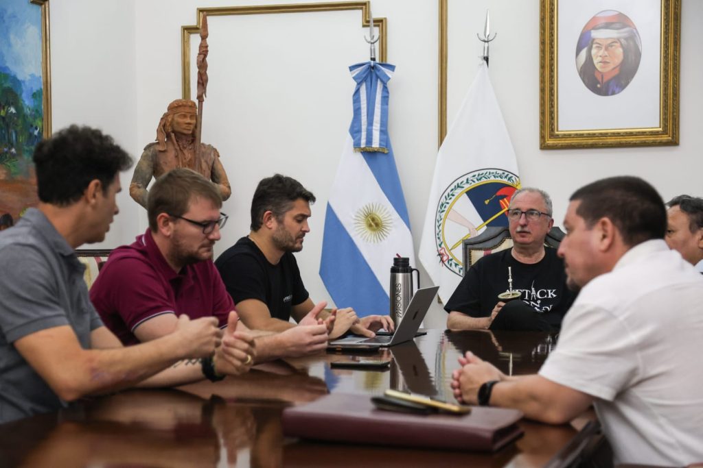 Passalacqua recibió a la misión yerbatera que abrió el mercado de la India para Misiones 3 6 - Passalacqua recibio a la mision yerbatera que abrio el mercado de la India para Misiones 3 - 5