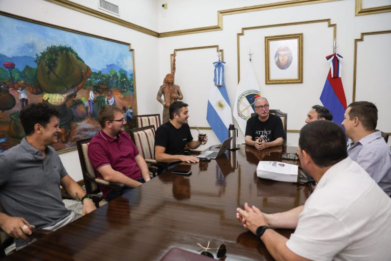 Passalacqua recibió a la misión yerbatera que abrió el mercado de la India para Misiones