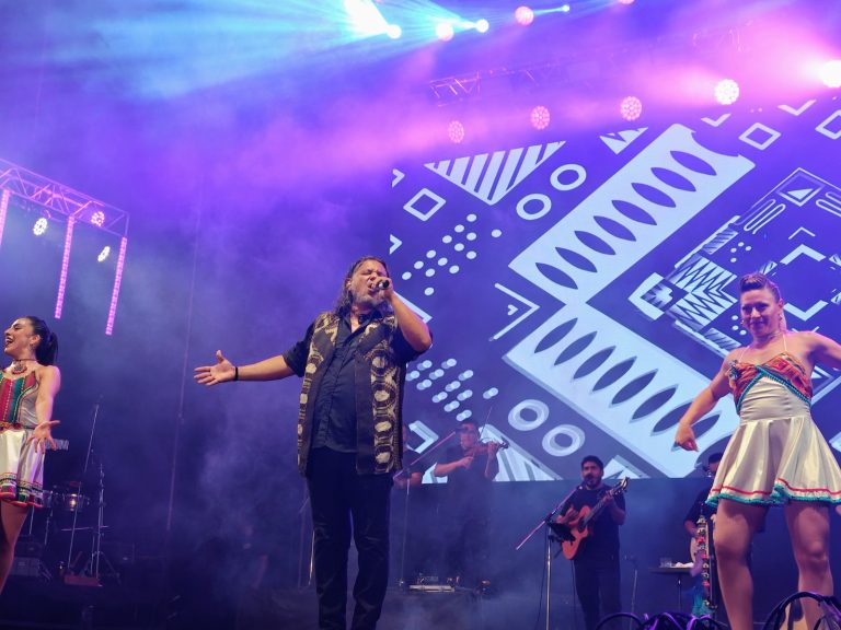 Posadas vibró con la segunda noche del Festival Nacional del Litoral