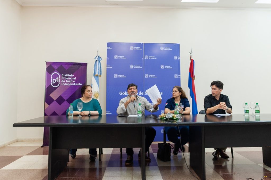 Referentes misioneros piden separar los fondos culturales de la reforma laboral 7 14 - Referentes de la cultura misionera piden separar los fondos culturales de la reforma laboral 2 - 13