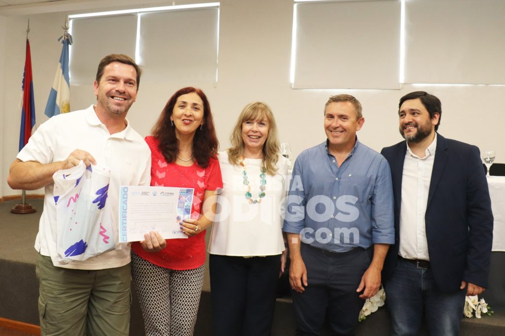 San Jose sumara una Tecnicatura en Turismo La universidad llega al pueblo destaco Tenaschuk 1 - 1