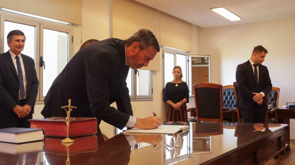 Se renovó la integración legislativa del Jurado de Enjuiciamiento en Misiones 7 14 - Se renovo la integracion legislativa del Jurado de Enjuiciamiento en Misiones 4 - 13