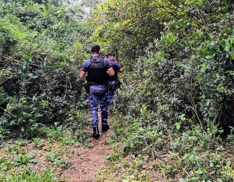 Una mujer fue herida de un disparo en Alem y el sospechoso permanece prófugo