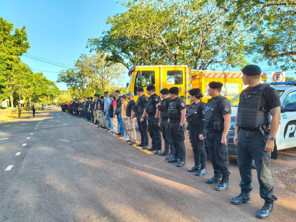 La Policía despliega amplio operativos en todos los municipios de Misiones 1 2 - WhatsApp Image 2025 12 13 at 19.10.46 1 - 1