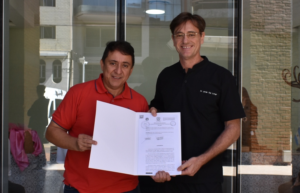 La Legislatura misionera destacó el valor formativo de una formación quirúrgica ginecológica 1 2 - cesino legislatura 1 - 1