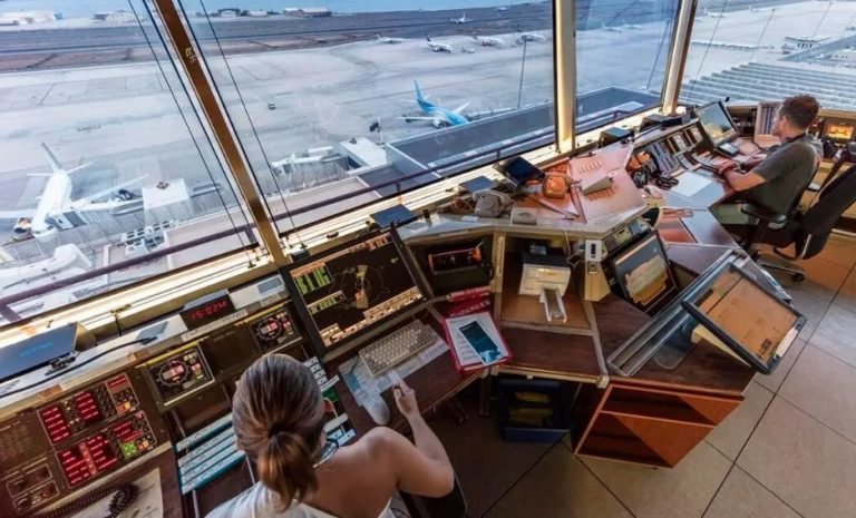 Paro de controladores aéreos: qué días habrá restricciones en vuelos