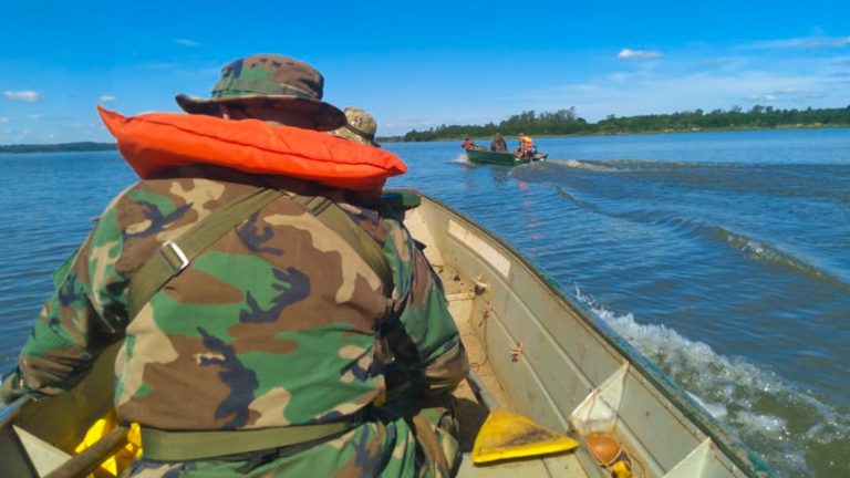 Intensifican los controles para proteger la fauna del río Paraná y sus afluentes