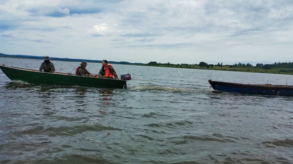 Intensifican los controles para proteger la fauna del río Paraná y sus afluentes 5 10 - ecologia patrulla 7 - 9