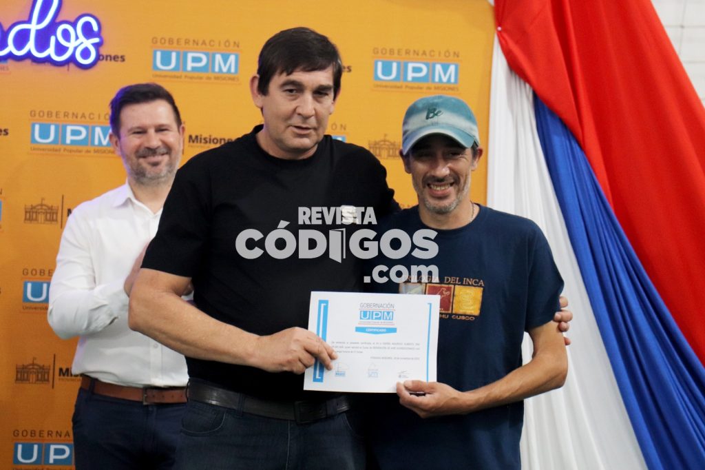 egresados UPM 14 - 29