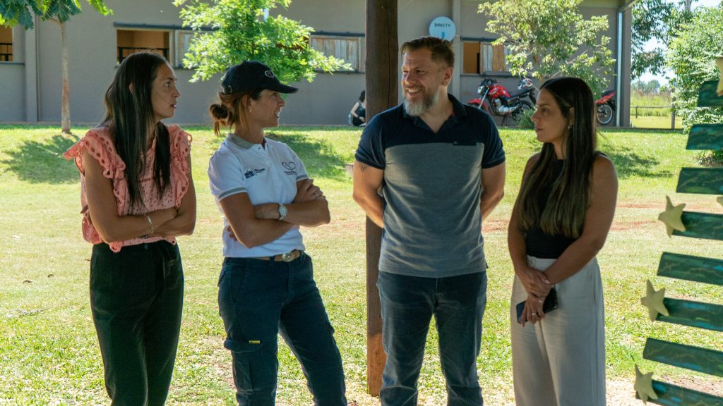 Concluyó el programa que combinó equinoterapia y arte para adolescentes del Hogar Padre Sepp 1 2 - equinoterapia 2 - 1