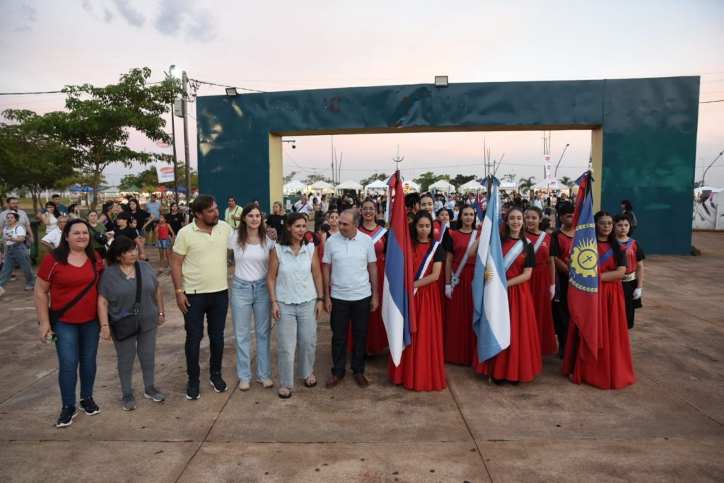 Chamamé, tradición y reencuentro: así comenzó el Festival Nacional del Litoral 6 12 - festival del litoral 6 - 11