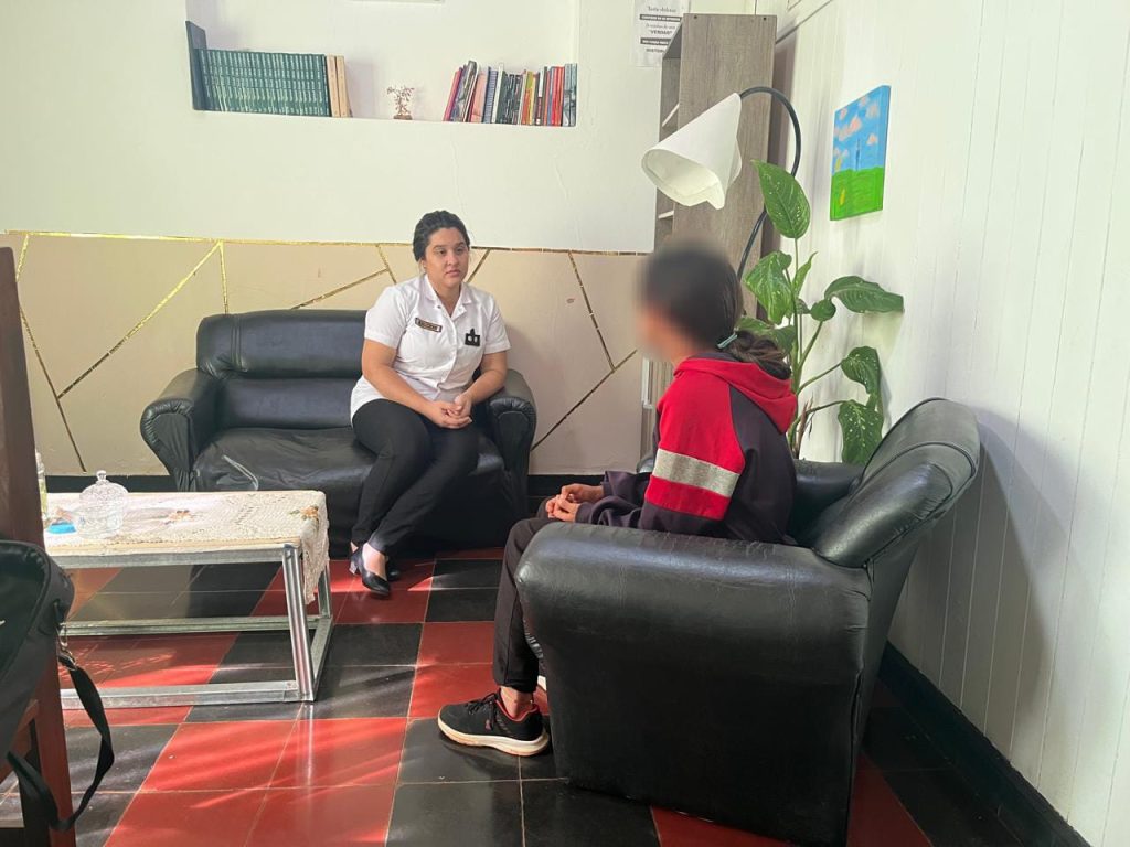 joven encontrada alem 1 - 1