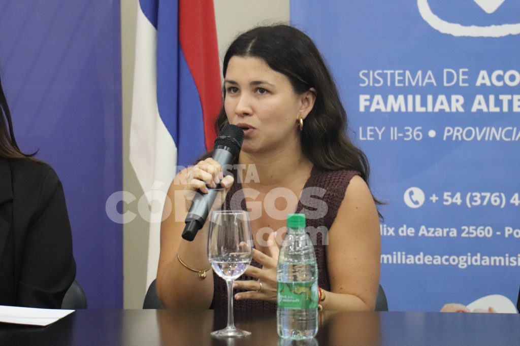 Presentaron relevamiento de niños y adolescentes en situación de vulnerabilidad en la triple frontera 2 4 - marlenne abrile 2 - 3