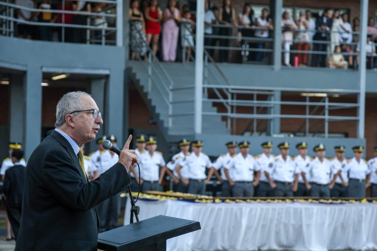 oficiales recibidos (2)