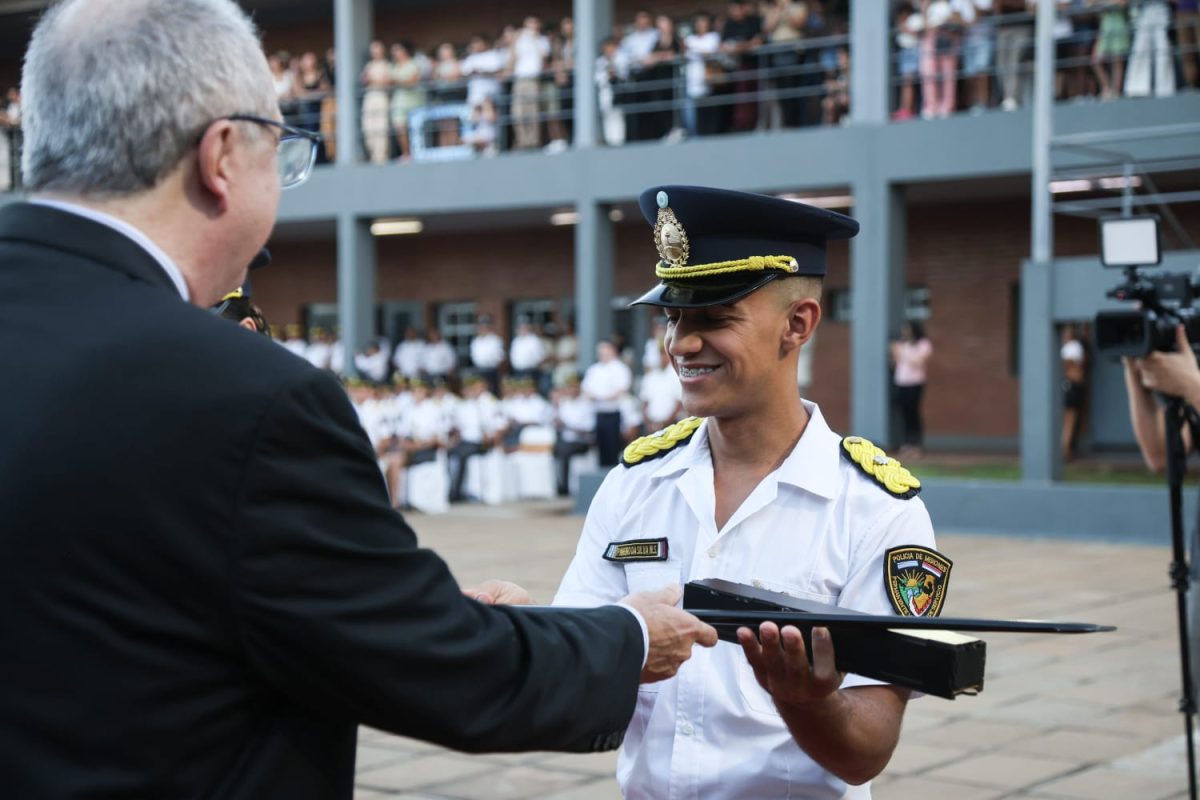 oficiales recibidos 20 - 37