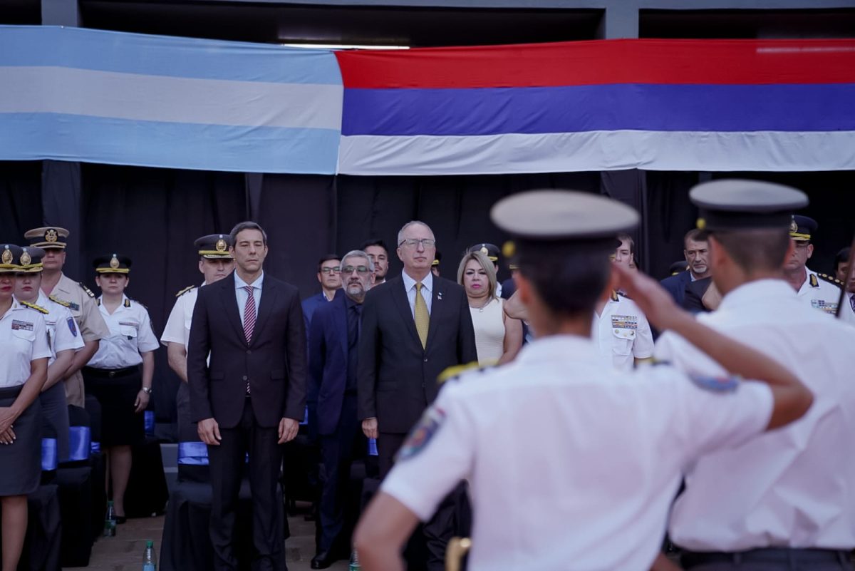 oficiales recibidos 3 - 3