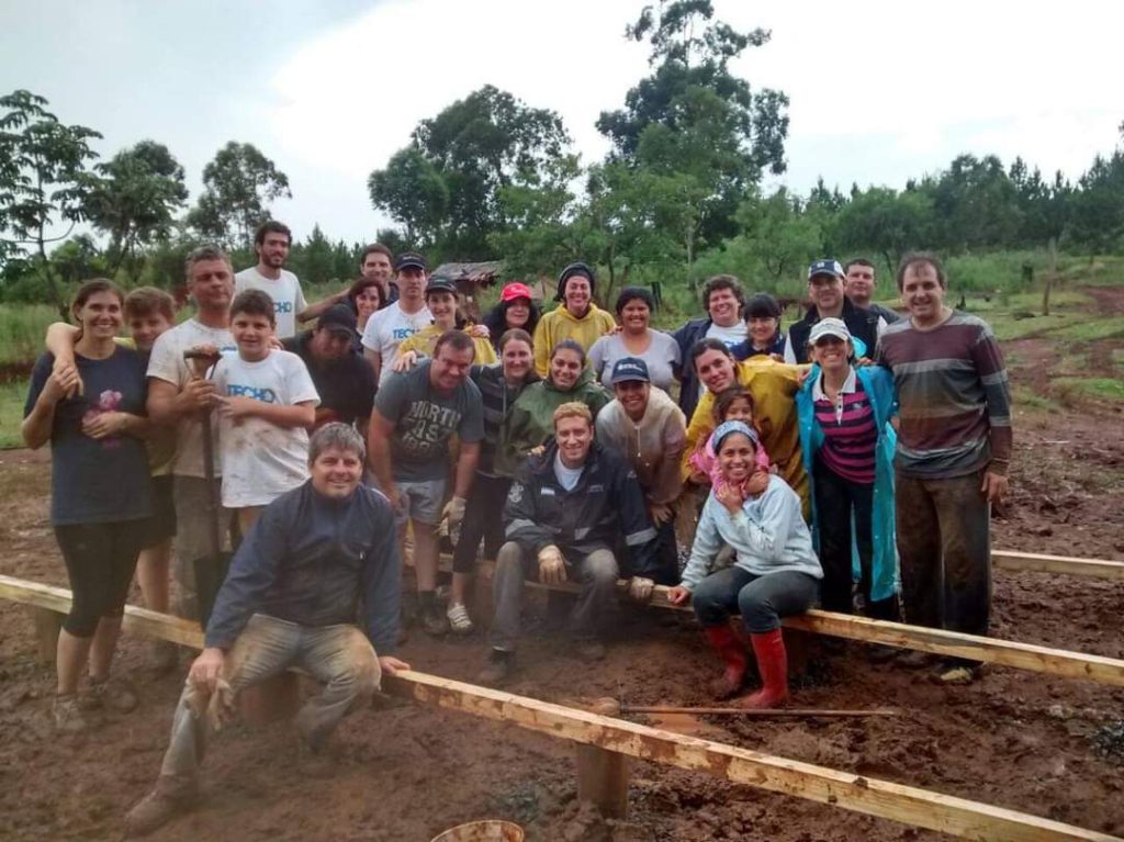 La pelota debería ser un derecho 2 4 - pelota 3 - 3