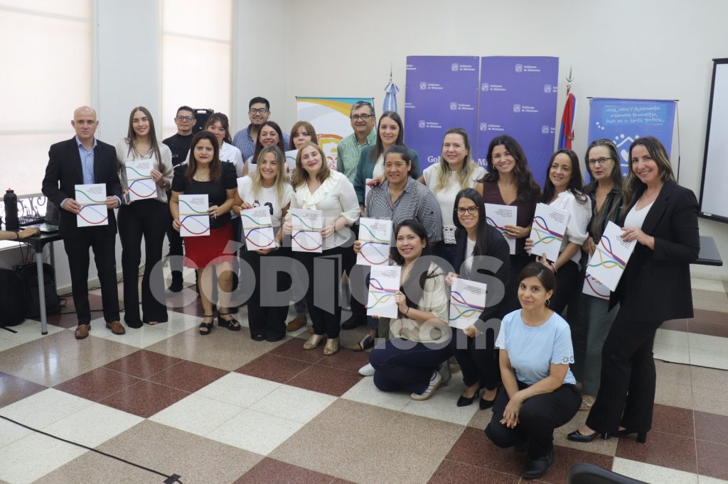 Presentaron relevamiento de niños y adolescentes en situación de vulnerabilidad en la triple frontera 1 2 - presentaron relevamiento 3 - 1