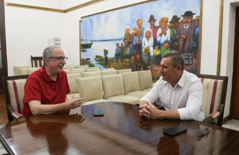 Sartori asumió al frente de la Coordinación de Gabinete y se reunió con Passalacqua