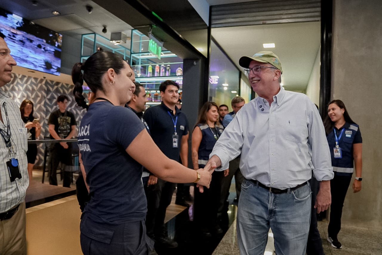 vuelo lima iguazu 6 - 11