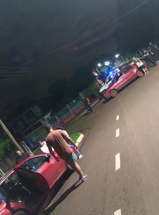 Ano nuevo accidentado en Jardin America tras un siniestro vial entre dos automoviles 1 - 1