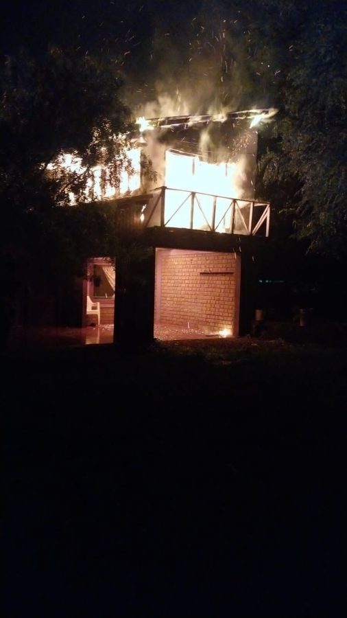 Atacó a su ex pareja, causó daños, incendió la casa y terminó detenido en Campo Ramón 2 4 - Ataco a su ex pareja causo danos incendio la casa y termino detenido en Campo Ramon 5 - 3