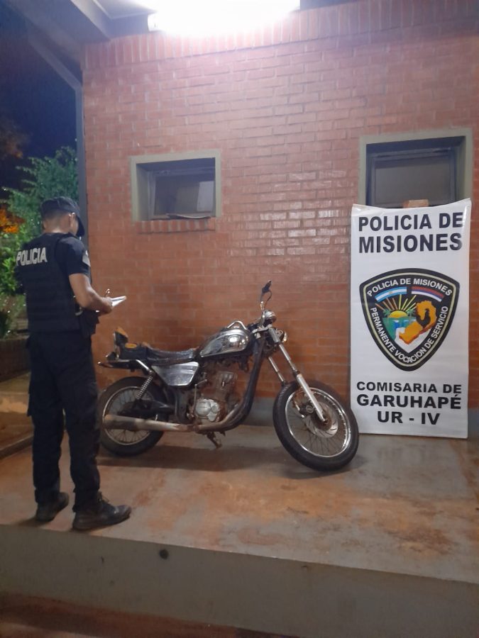 Controles viales aumenta la retencion de motos por falta de papeles y circulacion sin casco en Misiones 7 - 3