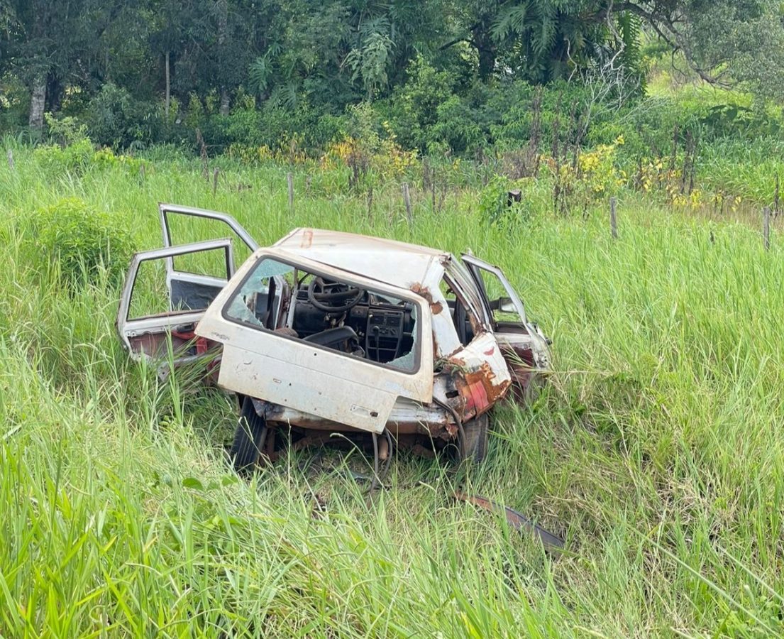 Grave despiste de una camioneta que remolcaba a un auto en la ruta nacional 101 1 2 - Grave despiste de una camioneta que remolcaba a un auto en la ruta nacional 101 2 - 1