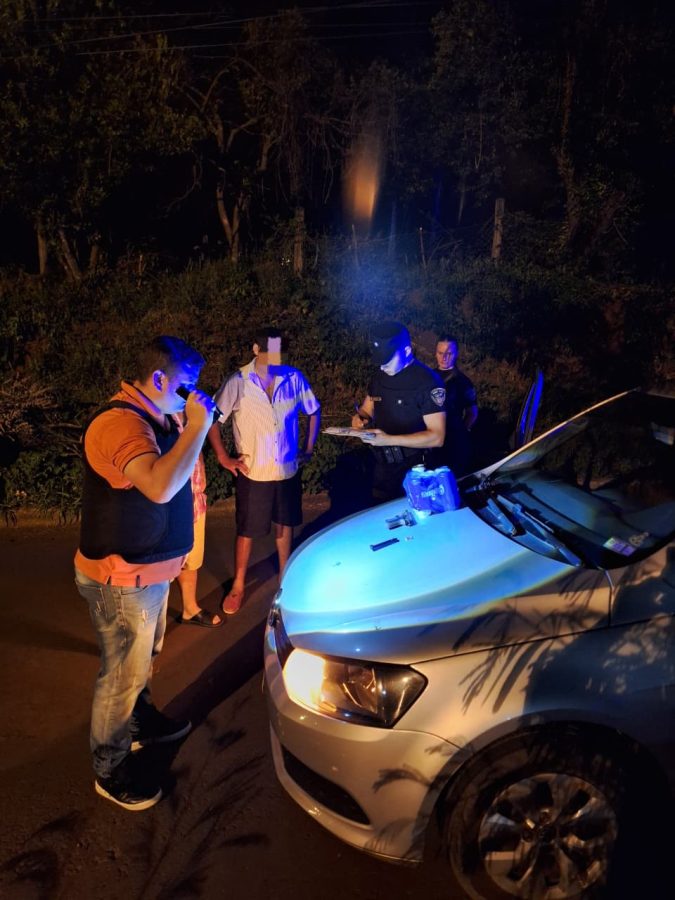 Interceptaron a un hombre armado y alcoholizado que iba a "arreglar cuentas" en Campo Grande 3 6 - Interceptaron a un hombre armado y alcoholizado que iba a arreglar cuentas en Campo Grande 2 - 5