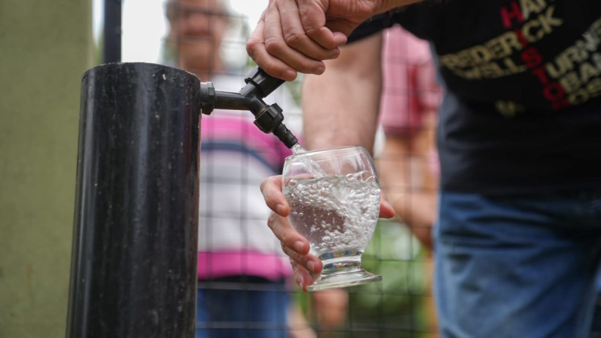 Passalacqua realizo entrega de equipamiento y supervision de obras en Alba Posse 3 - 5