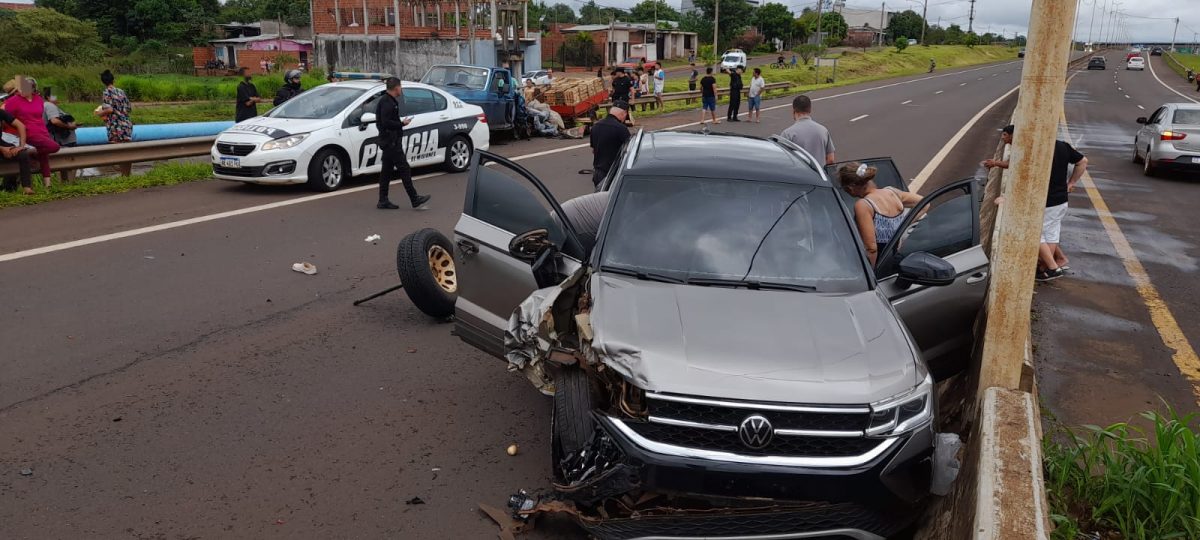 Triple choque en el Acceso Sur de Posadas: hay tres heridos