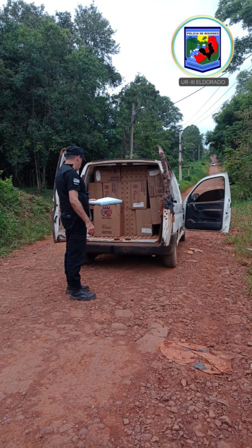 Eldorado: incautaron cigarrillos ilegales valuados en más de $11 millones 1 2 - cigarrillos contrabando 2 - 1