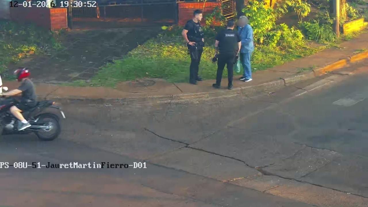 Localizaron y asistieron a una mujer mayor extraviada en Posadas 2 4 - mujer perdida 1 - 3