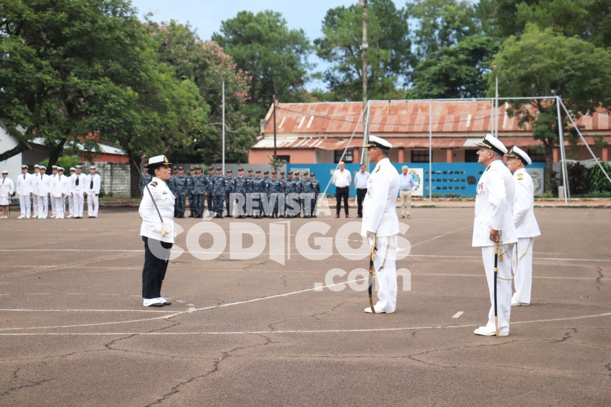 El Liceo Naval Militar Almirante Storni realizo la ceremonia de cambio de direccion 17 - 9