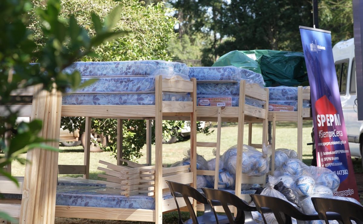 Hugo Passalacqua destaco el rol de las EFAs y entrego equipamiento educativo en Caa Yari 12 - 3