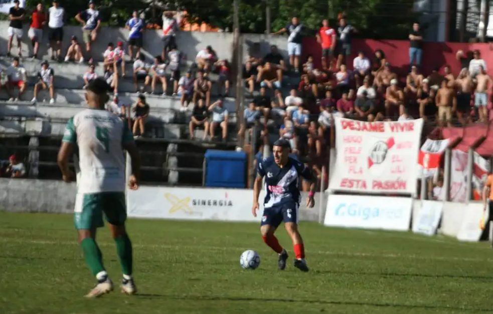 Regional Amateur: Guaraní perdió en su cancha y ahora define en Chaco