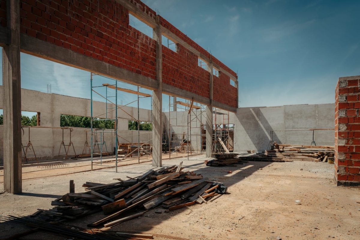 Passalacqua supervisó el avance del nuevo edificio de la EPET 53 en Alberdi 9 18 - passalacqua 10 - 17