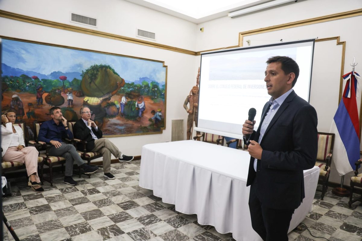 Passalacqua firmó convenios con el CFI para impulsar producción e infraestructura en Misiones 2 4 - passalacqua 3 1 - 3