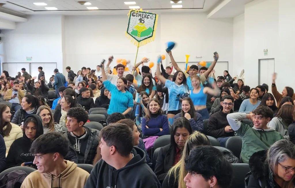 BONO ESTUDIANTIL 3 - 3