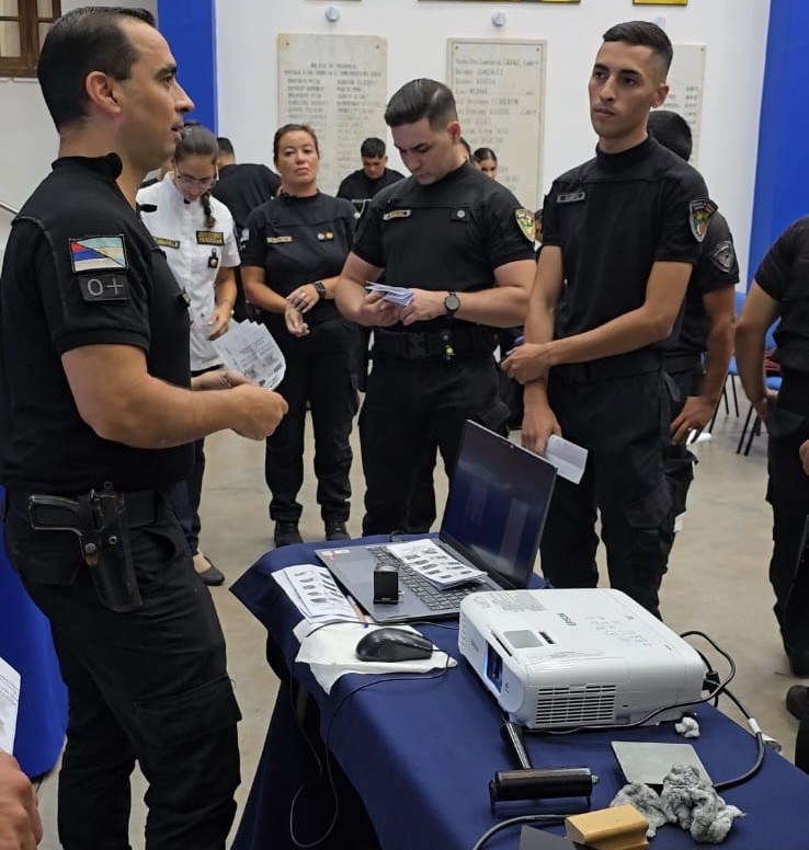 Capacitaciones en dactiloscopia fortalecen la investigacion criminal en la Policia de Misiones 3 - 5