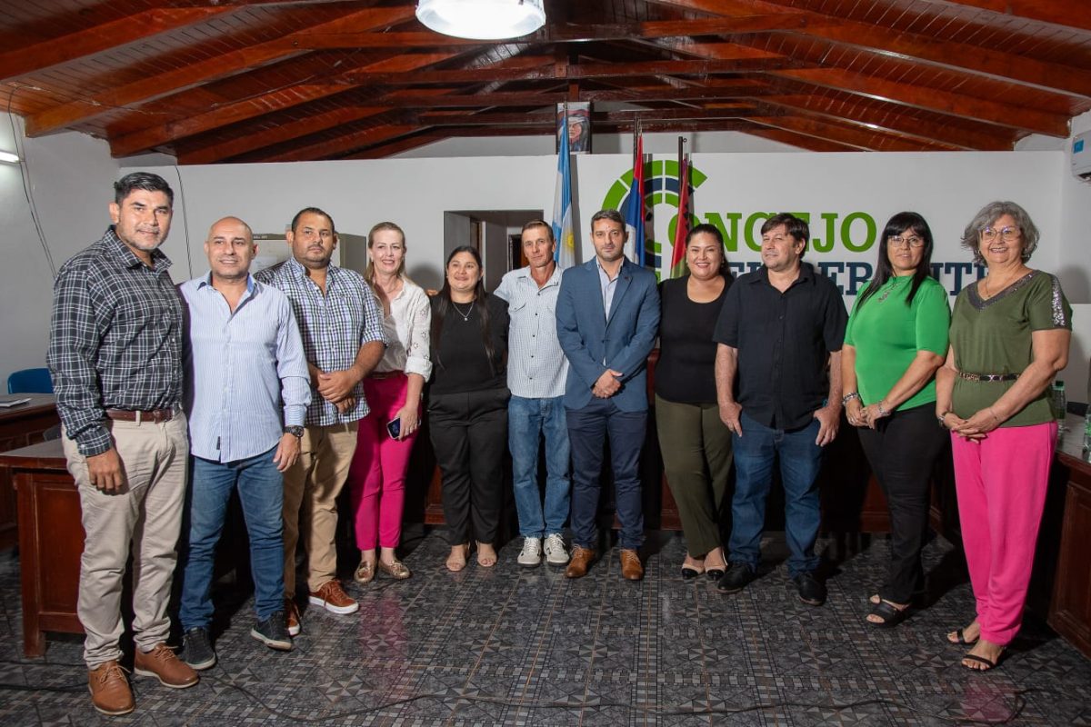 Con ejes en educación, empleo e infraestructura, Vilchez abrió las sesiones del Concejo en San Javier 2 4 - Con ejes en educacion empleo e infraestructura Vilchez abrio las sesiones del Concejo en San Javier 3 - 3