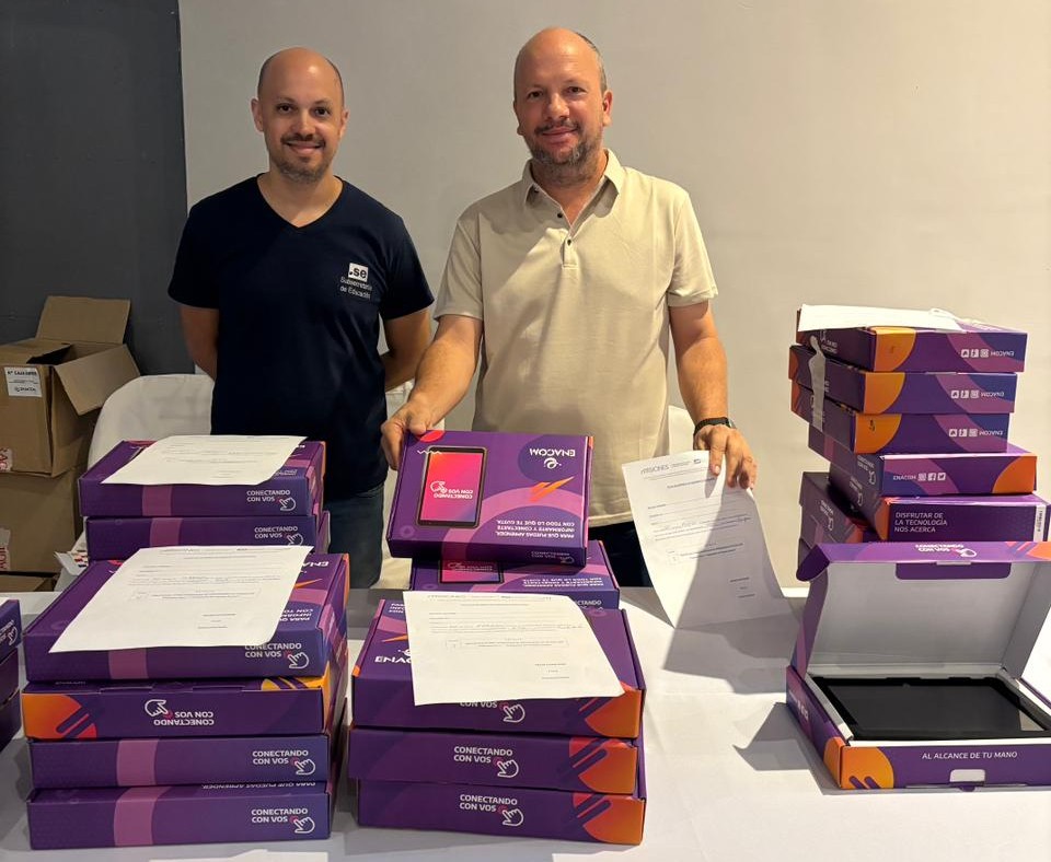 Misiones impulsa la alfabetizacion con tecnologia y formacion docente 4 - 3