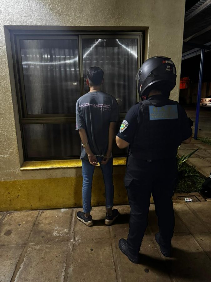 Operativos nocturnos en Posadas culminaron con 6 personas detenidas 4 - 11