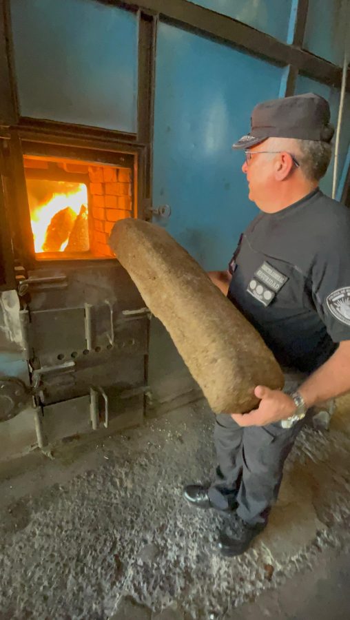 Quemaron casi una tonelada y media de droga incautada por la Policía de Misiones 4 8 - Quemaron casi una tonelada y media de droga incautada por la Policia de Misiones 3 - 7