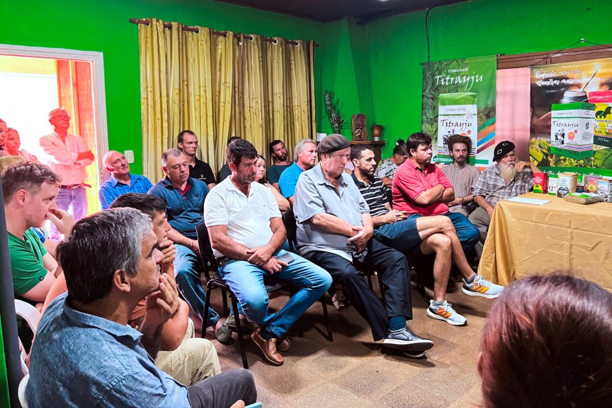 Reunion yerba agro mam obera 4 - 3