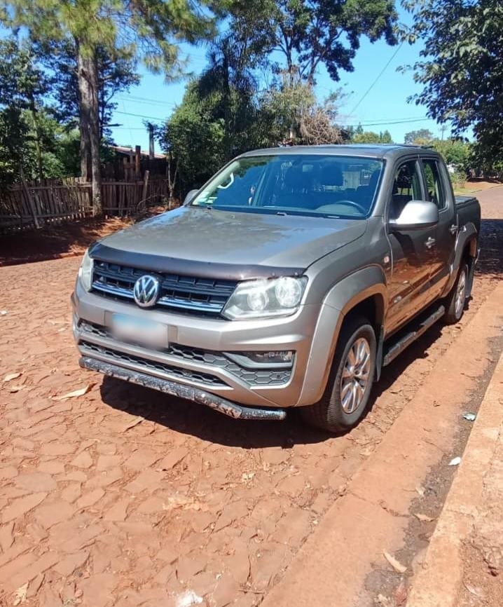 Se hizo pasar por amigo del dueño e intentó llevarse una Amarok de un lavadero y terminó detenido 1 2 - Se hizo pasar por amigo del dueno e intento llevarse una Amarok de un lavadero y termino detenido 2 - 1